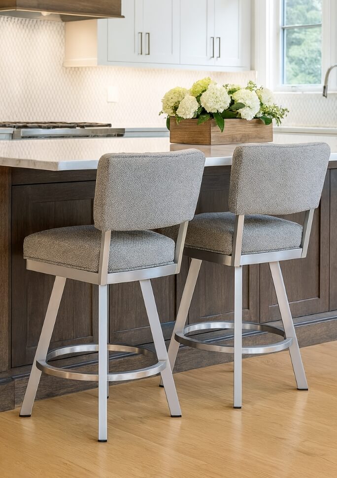 Link, Silver Bar Stools