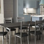 Mixing & Matching: Bar Stools and Chairs in Your Kitchen