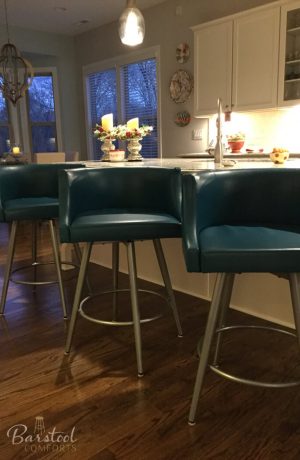 [Featured Customer Kitchen] Metal Finish: 57 Metallo • Seat & Back Cushion: DB Oyster
