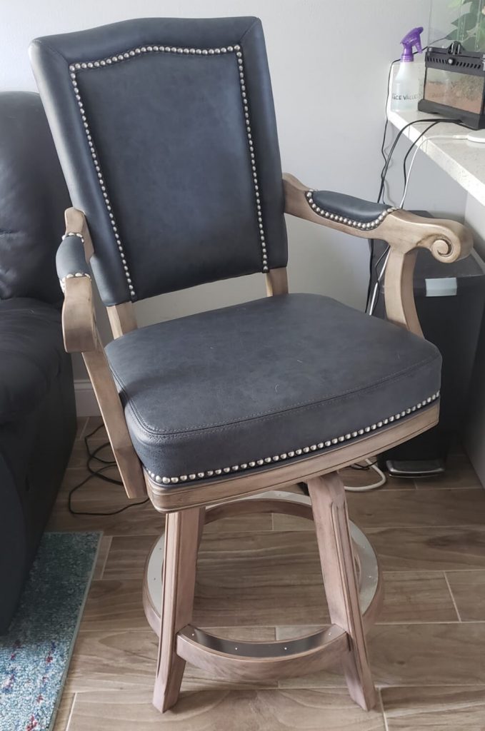 Blue Bar Stools For Any Room A Buyer’s Guide • Barstool Comforts