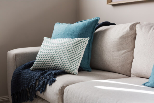 Add color to pillows