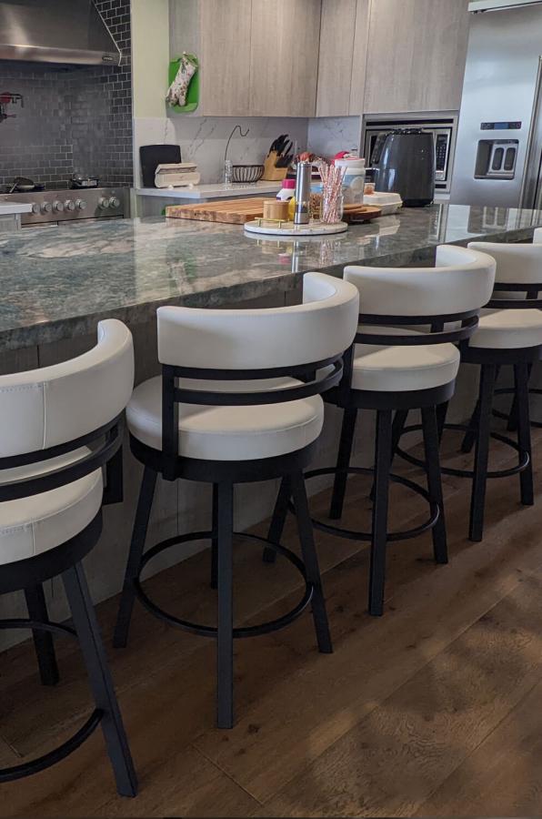 Buy the Amisco Ronny Swivel Stool Free Shipping! • Barstool Comforts